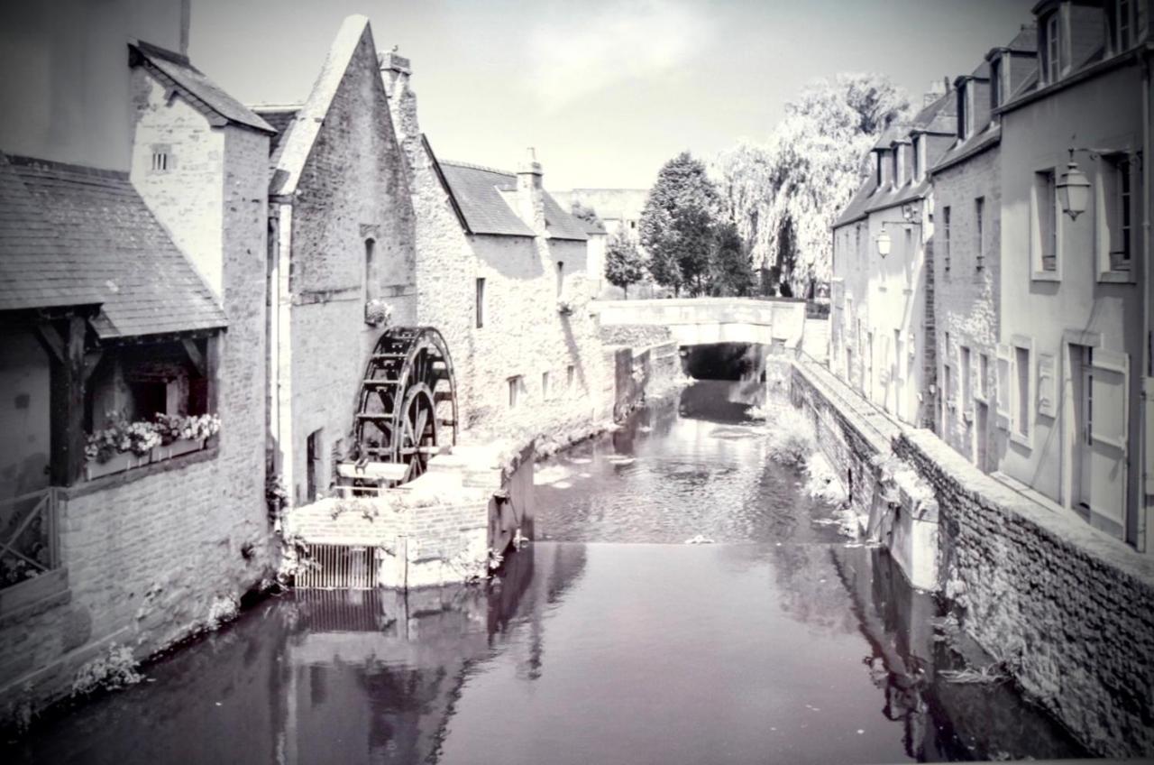 City Affaire : Bayeux Omaha Exteriér fotografie